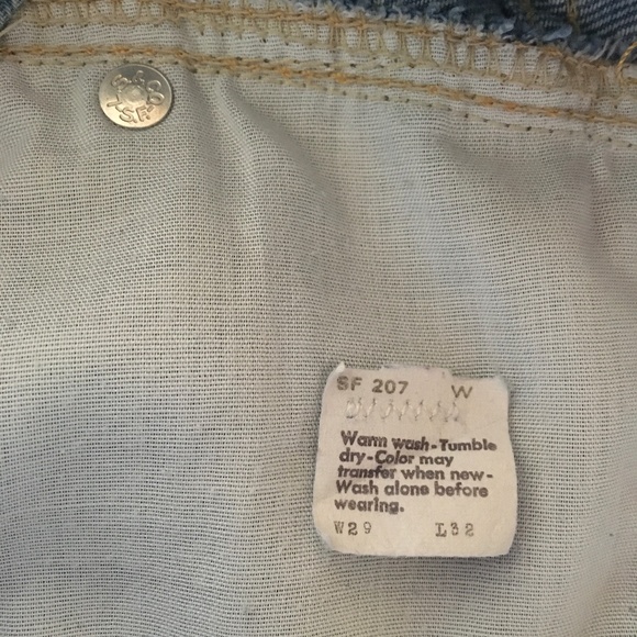 Levi’s Jeans MovinOn 80’s Vintage Hippy Bellbottom - Picture 3 of 16